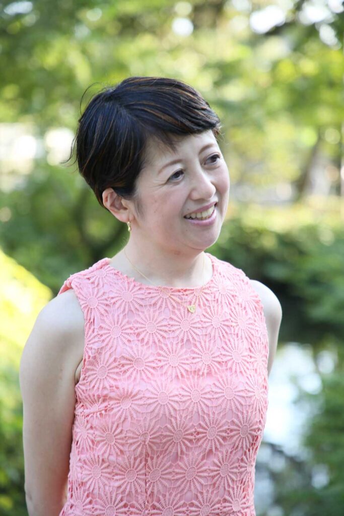 自然な表情を引き出します